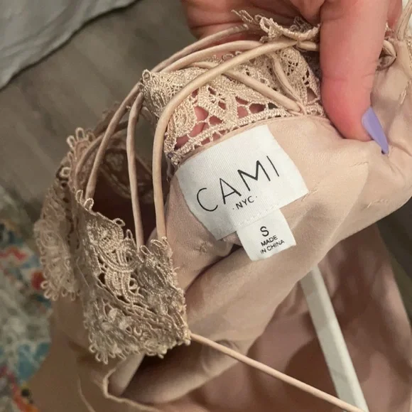 CAMI NYC silk top in blush pink - Picture 3 of 3